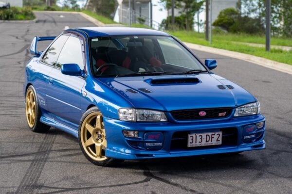 Subaru Impreza GC8